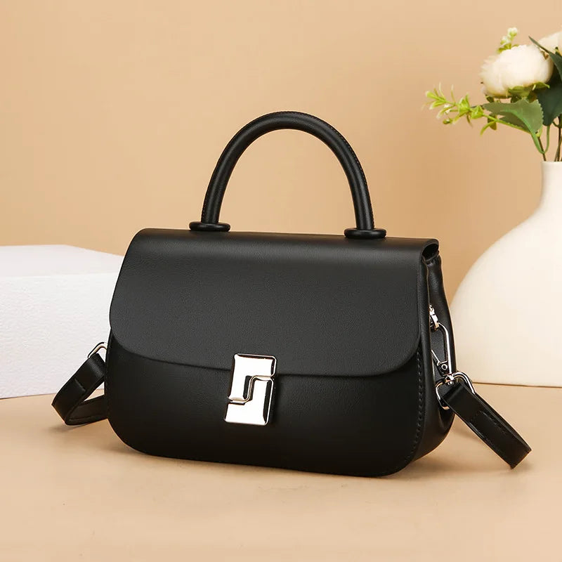 New Women's Bags, Fashionable and Versatile Saddle Bags, Niche High-End Armpit Bags, Single Shoulder Crossbody Bags for Commuting and Shopping
