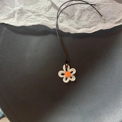 Flower Aesthetic Necklace For Women Adjustable Chain Girls Party Birthday Gift Amber Jewelry Gift Accessories Wholesale