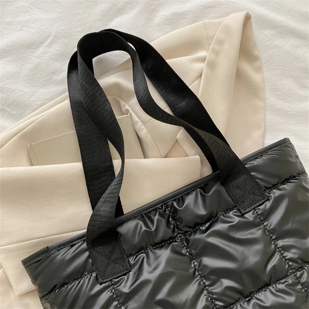 Fashion Tote Handbags for Women Black Large Capacity Soft Rhombus Bags Vinatge Quilted Shoulder Bag Purse for Travel Shopping