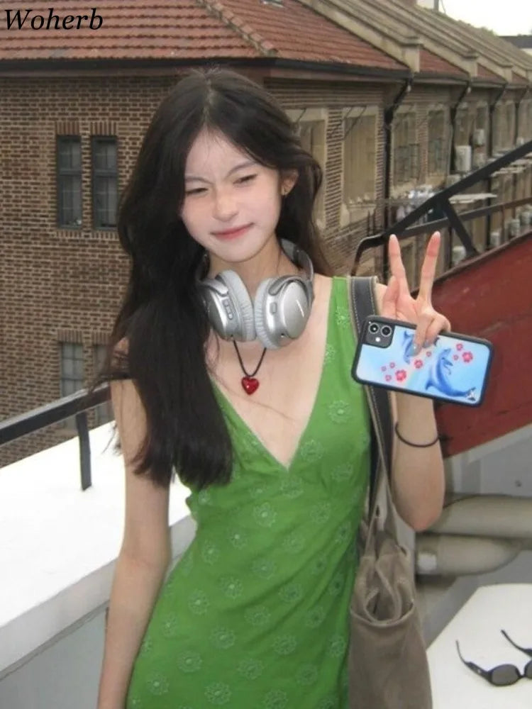 Elegant Green Print Dresses for Women V-neck Sleeveless Vintage Robe Femme 2025 Vestidos De Mujer Slim Waist Sexy Summer Dress