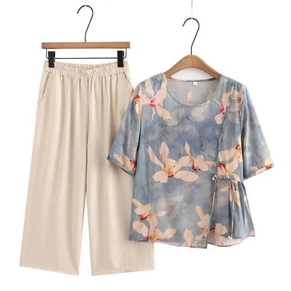 Elegant Summer Tops for Mature Women