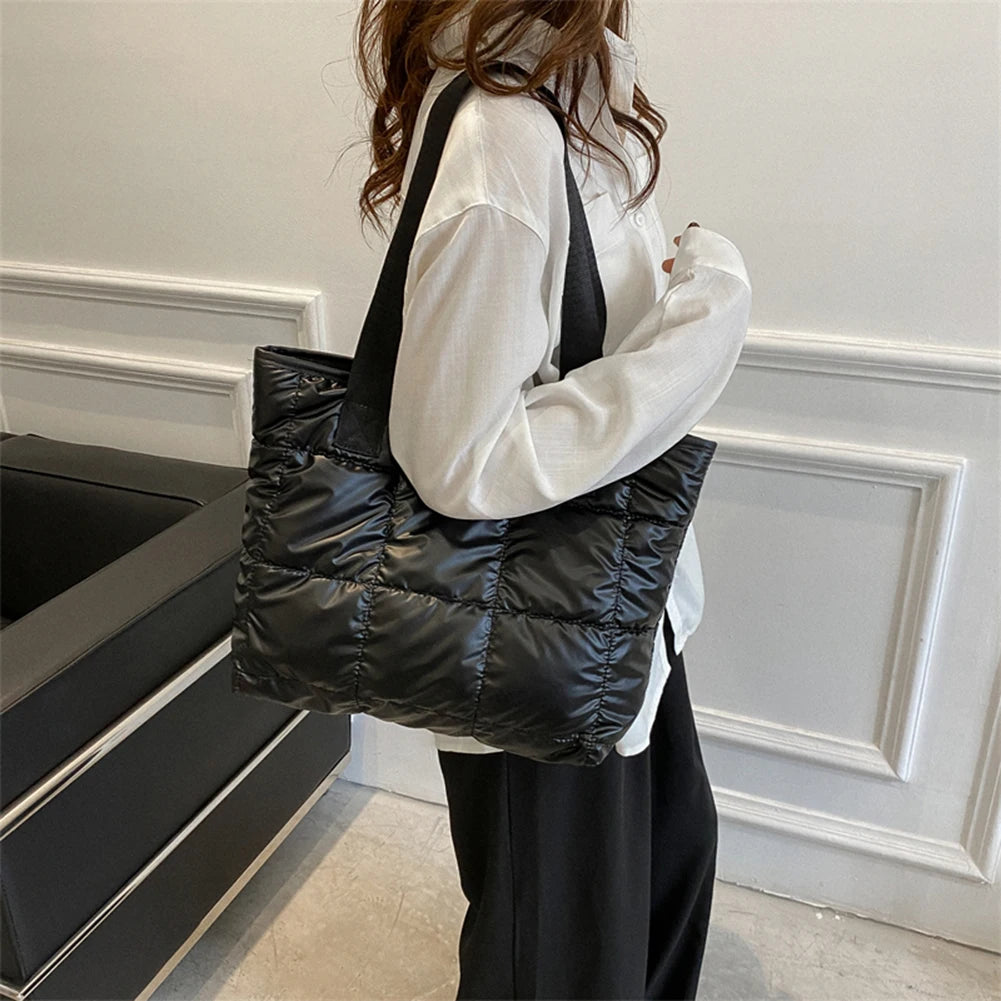 Fashion Tote Handbags for Women Black Large Capacity Soft Rhombus Bags Vinatge Quilted Shoulder Bag Purse for Travel Shopping