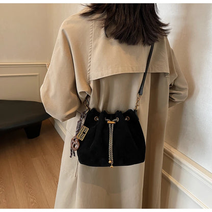 Women Vintage One Shoulder Bag Frosted Solid Drawstring Soft All-Match Bucket Bags High-Grade Versatile Commute Crossbody Packs