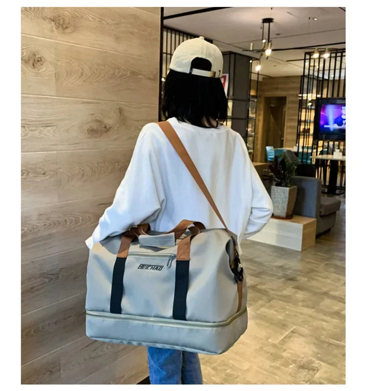 Fashion Travel Bags For Women Large Capacity Men's Sports bag Waterproof Female Messenger Bag Dry And Wet Dropshipping