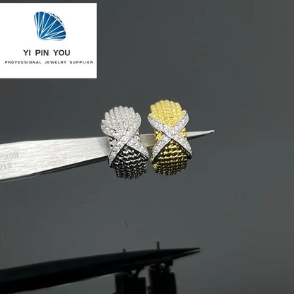 S925 sterling silver X-shaped earrings exquisite jewelry is a must-have choice for gatherings, banquets, and parties