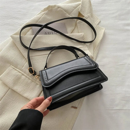 Women's New Flip Small Handbag Fashion Solid Color Shoulder Bag