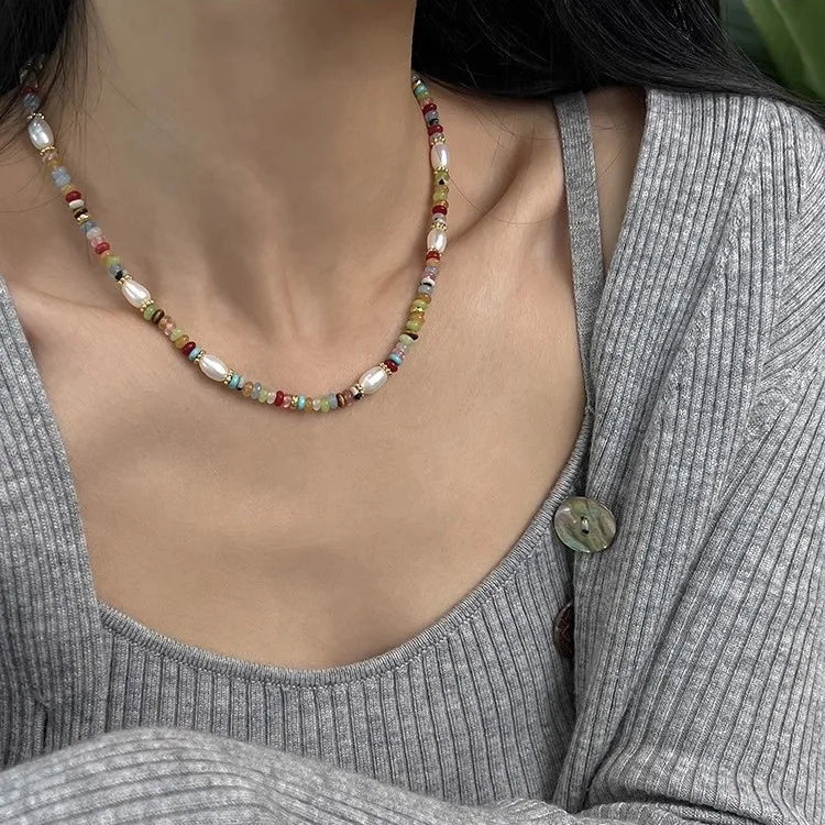 High Quality Colorful Beads Stone Natural Freshwater Pearl Necklaces For Women Retro Gold Color Clavicle Chain Jewelry Gifts