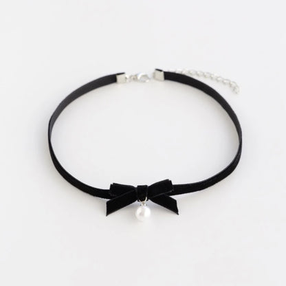 Elegant Bowknot Necklace Pearls Beads Pendant Clavicle Chain Velvets Bows Collarbone Chain Ornament for Women Girls