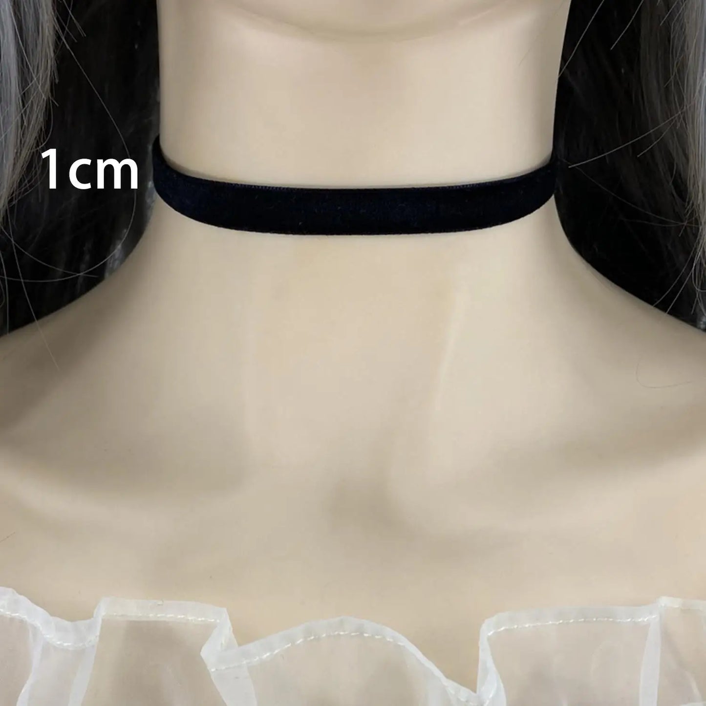 Fashion Sexy Punk Gothic Black Velvet Choker Necklaces Simple Vintage Clavicle Neck Chain Women Girls Party Jewelry Accessories